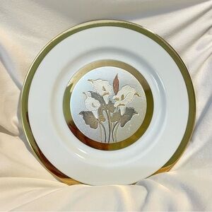 *VINTAGE* Japanese Engraved Plate -Signed - Chokin - Asian - Calla Lillies - 9”